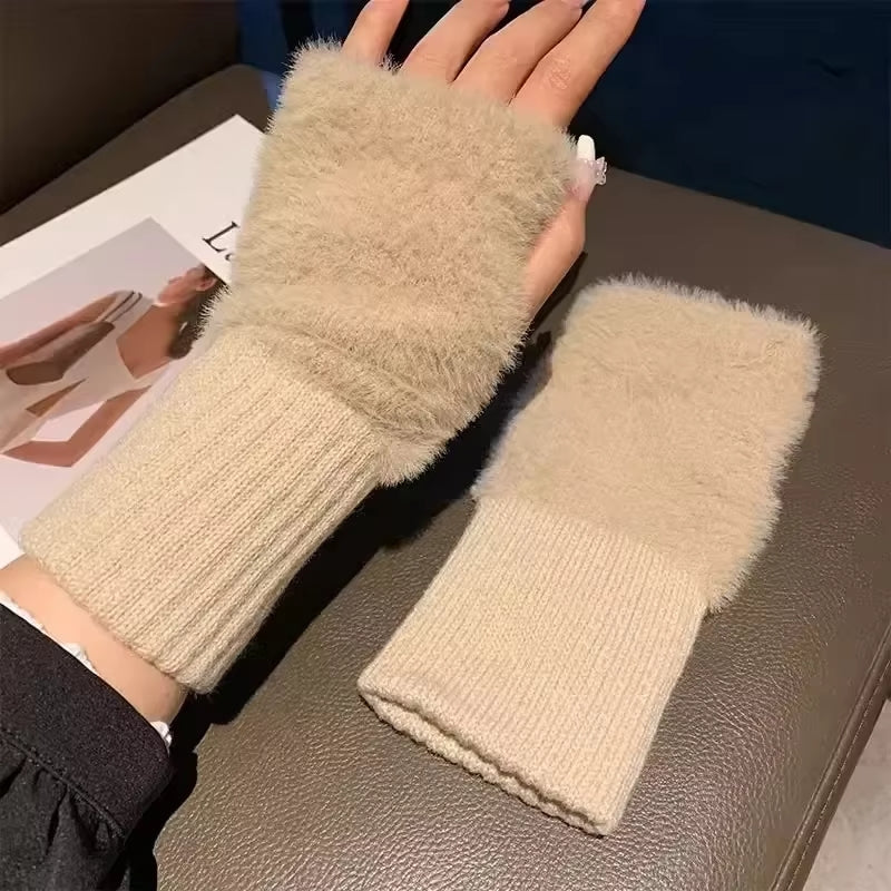 ALVA Soft wool gloves